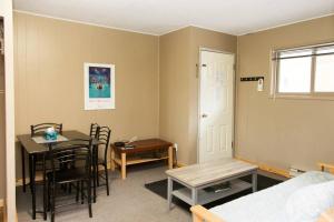 Postel nebo postele na pokoji v ubytování Lone Star Motel