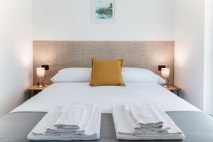 Posteľ alebo postele v izbe v ubytovaní The view apartment 2