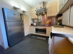 Kuchyňa alebo kuchynka v ubytovaní Lake Como Villa Ines Apartment