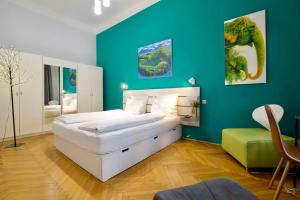 Posteľ alebo postele v izbe v ubytovaní Standard Apartment by Hi5 - St. King street 16.