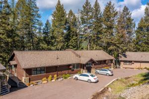 Gallery image of Bay Point Hillside 15D in Whitefish
