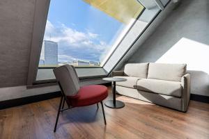 Zona de estar de Radisson RED Hotel, Vienna