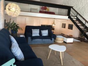 Posedenie v ubytovaní ROQUES - Casa en primera línea de mar en CADAQUÉS
