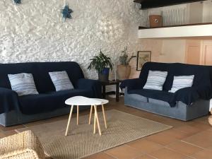 Posedenie v ubytovaní ROQUES - Casa en primera línea de mar en CADAQUÉS