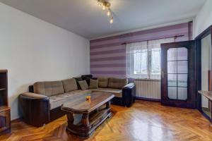 Afbeelding uit fotogalerij van Apartments Zora in Senj