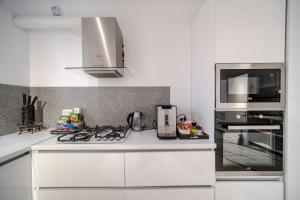 O bucătărie sau chicinetă la Niro Residence