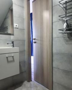Bilik mandi di Cozy room Peny