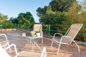 Balkón nebo terasa v ubytování Sunset private Eco-Villa Can Vey