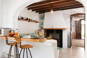 Posezení v ubytování Sunset private Eco-Villa Can Vey