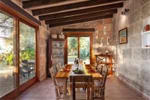 Posezení v ubytování Sunset private Eco-Villa Can Vey