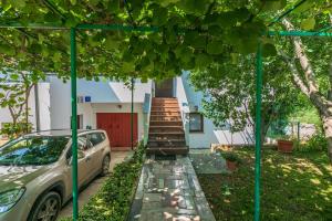 Vonkajšia záhrada v ubytovaní Apartments Pool