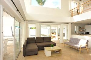Posezení v ubytování The Beach House - West Coast Mauritius