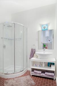 Um banheiro em Premium Design Central Suite