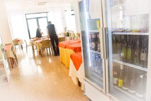 Nápoje v ubytování Hotel Suprem sul Mare