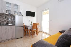 Kuchyň nebo kuchyňský kout v ubytování Apartments Vlado i Vesna