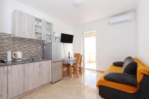 Kuchyň nebo kuchyňský kout v ubytování Apartments Vlado i Vesna