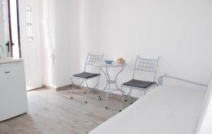 Гостиная зона в Marea Apartments
