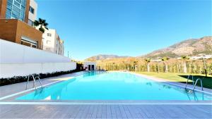 Galeriebild der Unterkunft Panoramica views superb luxury apartment in Fuengirola