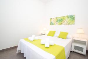 Posteľ alebo postele v izbe v ubytovaní Villa Alzina by Sonne Villas + 37 fotografií