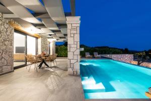 Πισίνα στο ή κοντά στο Castielia Residence