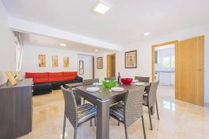 Posedenie v ubytovaní Villa Bernia - PlusHolidays