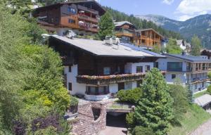 Gallery image of Apartments Meisules in Ortisei