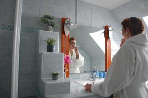 Kúpeľňa v ubytovaní Villa Bíbor Harkány