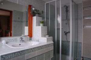 Kúpeľňa v ubytovaní Villa Bíbor Harkány
