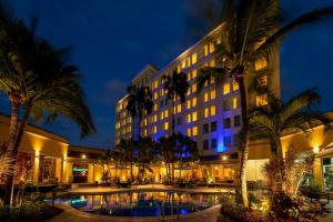 Bazén v ubytování Hotel Real InterContinental San Pedro Sula by IHG nebo v jeho okolí