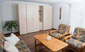 Posezení v ubytování Central flat Crapera-Lenzerheide