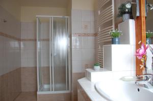Kúpeľňa v ubytovaní Villa Bíbor Harkány