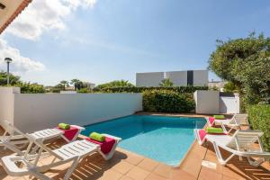The swimming pool at or close to Gavina Villa, Cala Blanca
