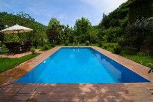 The swimming pool at or close to Villa River Village