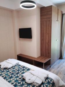 Letto o letti in una camera di Krystal Resort Apartment A108
