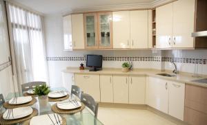 Fotografia z galérie ubytovania GALIHOST - Precioso apartamento con parking en Vilagarcía v destinácii Vilagarcia de Arousa