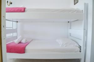 Posteľ alebo postele v izbe v ubytovaní XALAKAS SUMMER HOUSE