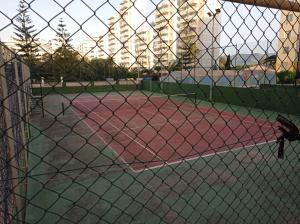 Tenis lub squash w obiekcie Bahamas II Solo Familias Serviplaya lub w pobliżu