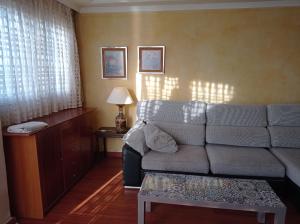 Część wypoczynkowa w obiekcie Bahamas II Solo Familias Serviplaya