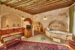 Foto dalla galleria di Charm Of Cappadocia Cave Suites a Nevşehir