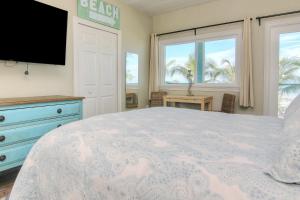 クリアウォーター・ビーチにあるBungalow Beach Place 7のギャラリーの写真