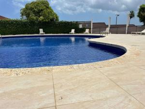 Piscina di A Wave From It All @ Aqueducts o nelle vicinanze