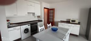 Gallery image of APARTAMENTO CON VISTAS AL MAR in O Grove