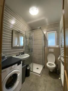 Vonios kambarys apgyvendinimo įstaigoje Kraljević Apartments