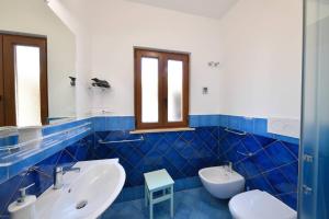 A bathroom at A' casa 'e Carmeniello Még 13 kép