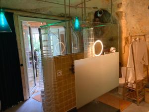 Koupelna v ubytování Tesi Eco-suite in Mergelgrot