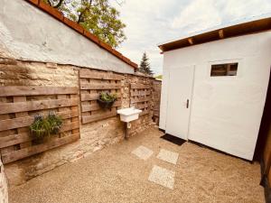 Фотография из галереи Chatky Daniel-Mikulov, a private campsite just for you в Микулове