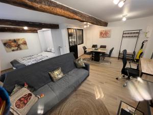 Posedenie v ubytovaní Très joli Loft de 40 m2 idéalement situé