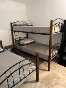 Легло или легла в стая в Бунгала Виктория - Камчия
