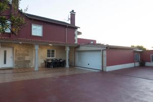 The building in which the holiday home is located