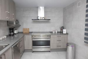 A kitchen or kitchenette at Casa Rivas